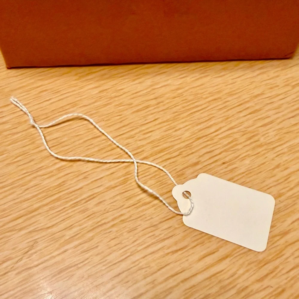 White String Tags (1000 pcs)